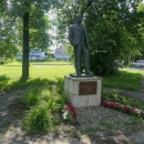 Pomník Tomáše Bati ve Svitu. Město dostalo název podle prvního Baťova podniku v tomto místě.