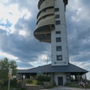 Bývalá radarová věž na Poledníku (1315 m n. m.)