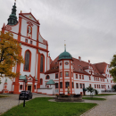 Klášter Marienstern (hornolužickosrbsky Marijina Hwězda) - ženský cisterciácký klášter v Panschwitz-Kuckau (Pančicy-Kukow)