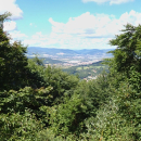 Výhled z kopce Klepáč (575 m) na Trenčianské Teplice
