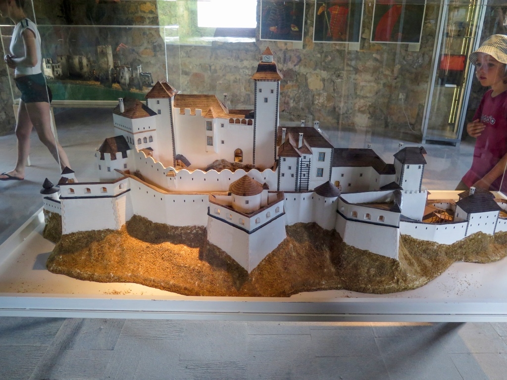 Model hradu v jeho původní podobě.