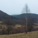 V mlze se ukrývá Czarna Góra (1204 m)