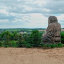 Buddha je pěkný, a mělo by jít o sochu Olšiakova žáka.