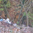 Odpadky jsou v Rumunsku všude - kromě bezprostředního okolí českých vesnic