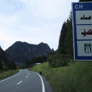 Když se údolí rozestoupilo, objevila se švýcarská hranice.