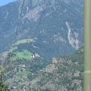 Jeden z hradů (Juval) patří prý známému horolezci R. Messnerovi. Na návštěvu jsme ale nešli....