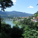 Řeka Dráva u města Dravograd