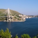 Most přes záliv před Dubrovníkem