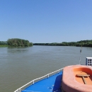 Plavíme se nejjižnějším ramenem Dunaje do Sfantu Gheorghe.